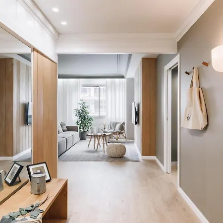 Spacest - Carrer Del Comte D'urgell A
