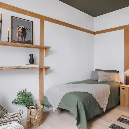 Spacest - Carrer Del Comte D'urgell A Διαμέρισμα
